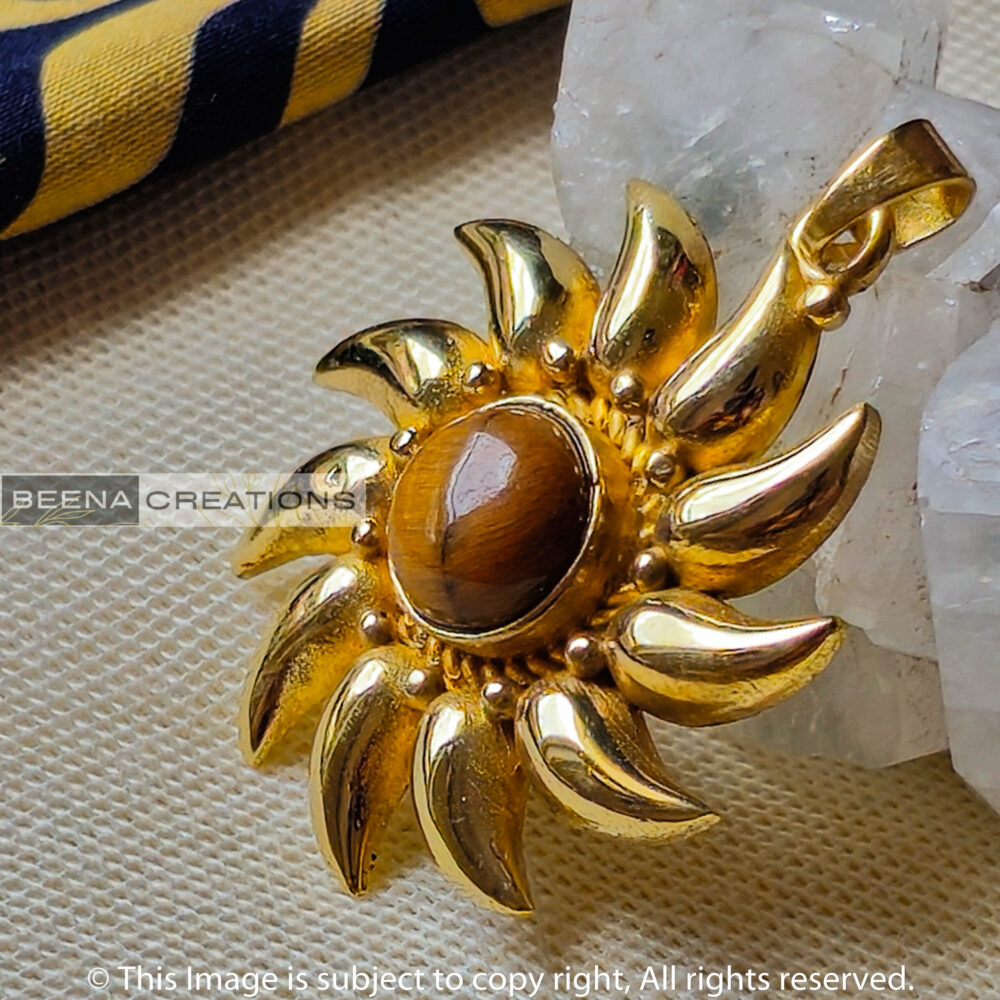 Beautiful Tiger eye pendent