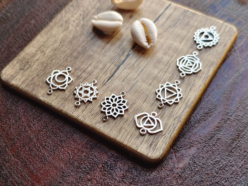 7 Chakra Charms (7 Pieces)