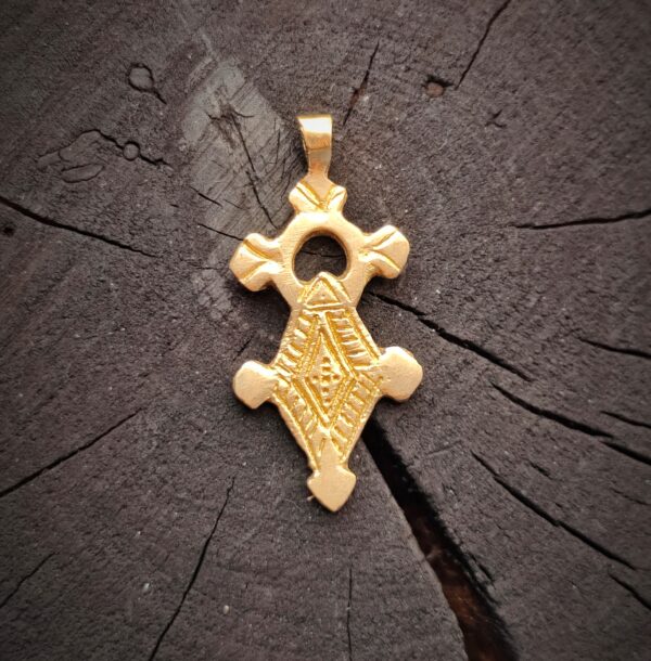 Big Brass charms, BBP31, Brass charms for macrame making
