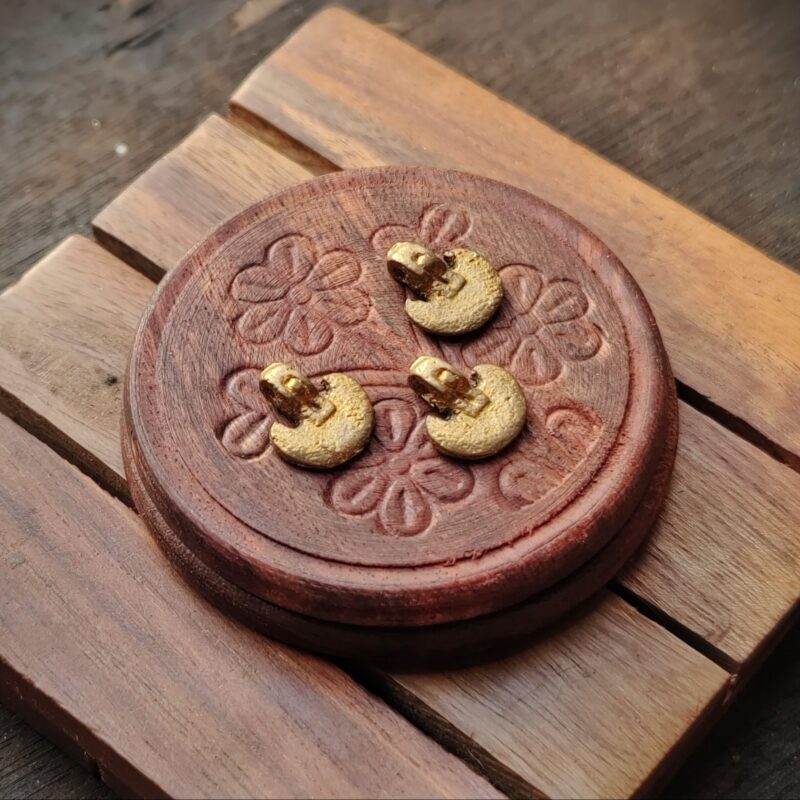 Leaf Brass charms, Available in Brass and Silver filled, 14x13mm, Z31