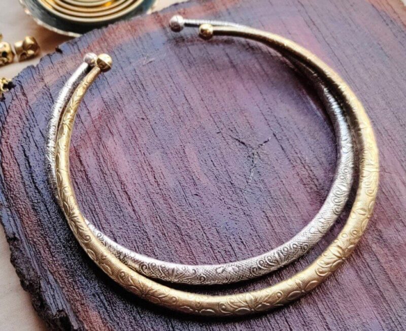 Engraved Floral Round Brass Neck Choker