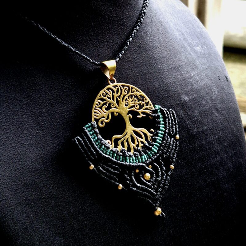 Beautiful Tree Macrame Necklace, Suitable for all Occasion, Gift for Her