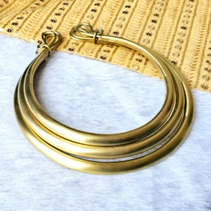 Brass choker